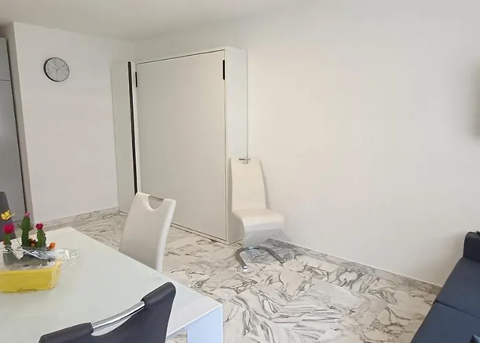 Lägenhet Casa Bella Menton