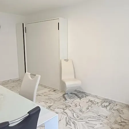 Апартаменты Casa Bella Ментона