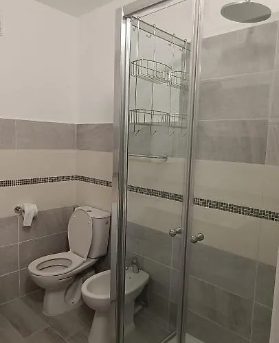 Casa Bella * مينتون